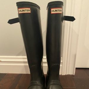 Hunter Tall Rainboots